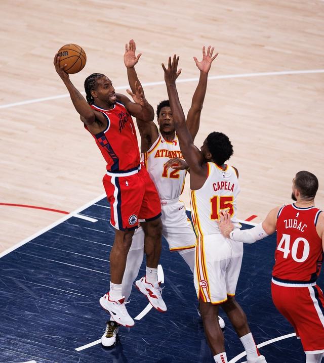 开云体育app-快船核心光芒四射，得分带领球队胜利的简单介绍