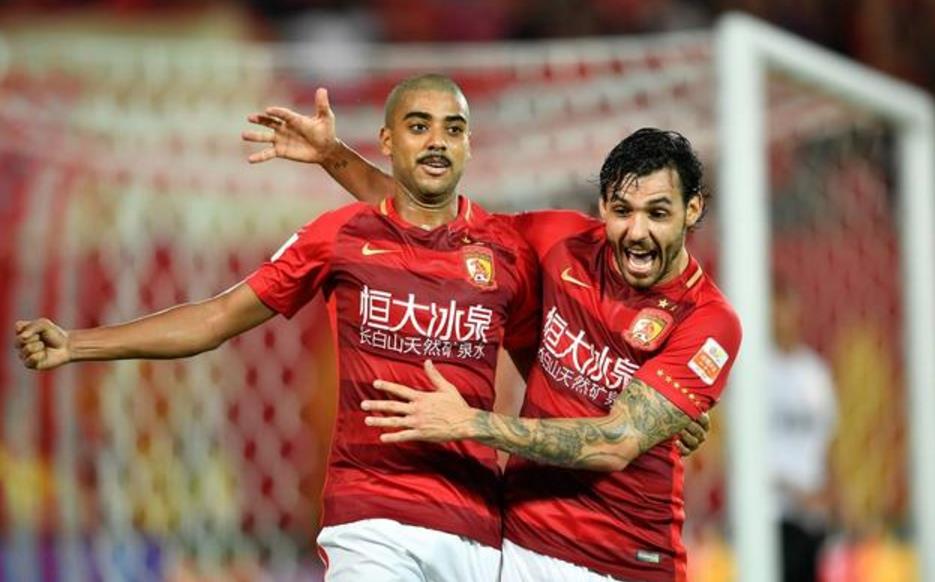 开云体育官方网站-山东鲁能客场平局，与广州恒大握手言和