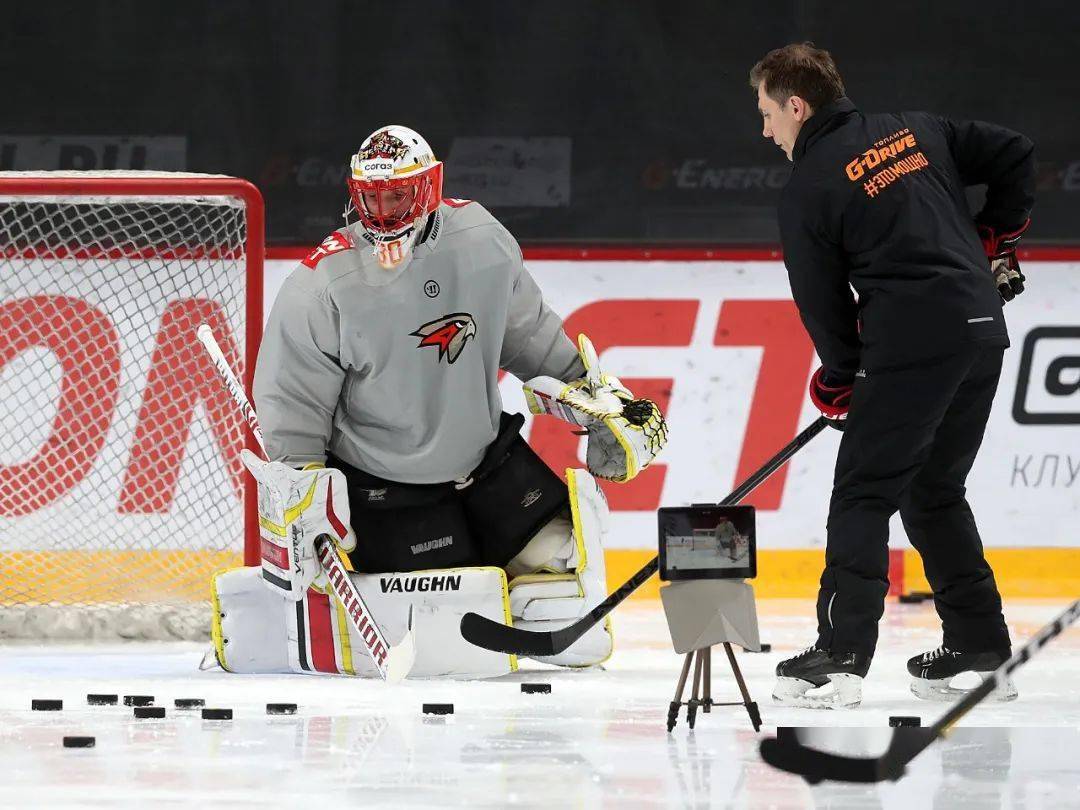 疲惫球员面临密集赛程，体能成为考验的简单介绍