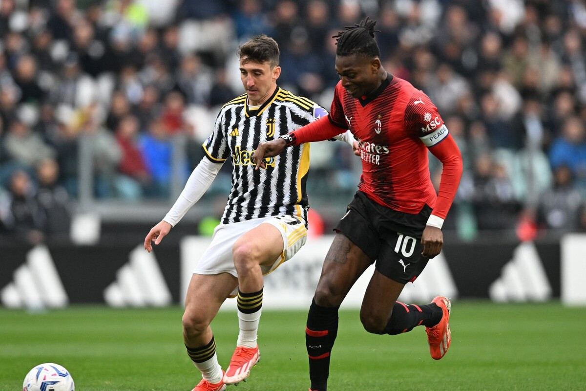 开云体育中国-尤文图斯憾负对手，欧冠比赛困局再现的简单介绍