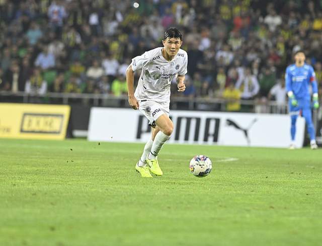 开云体育-土耳其队中卫脖子受伤，是否能战斗未知的简单介绍