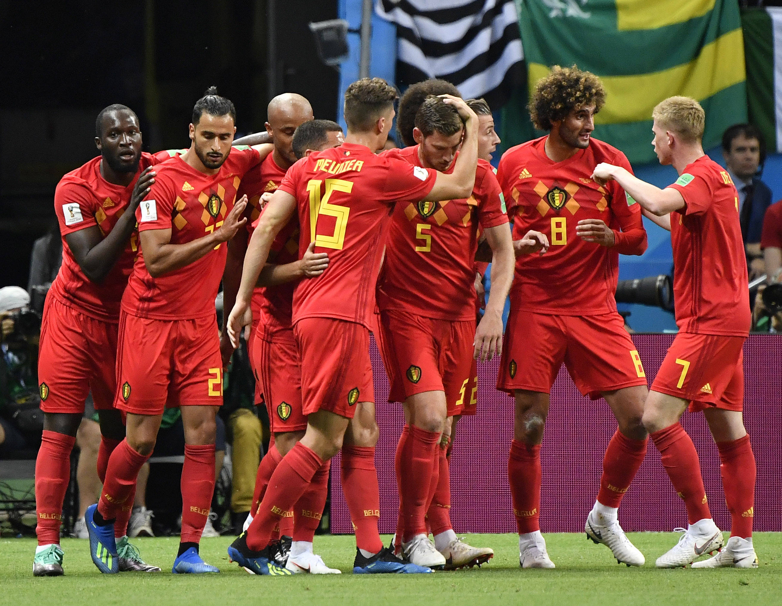 开云体育在线-瑞典胜斯洛伐克，实现欧洲杯小组赛全胜的简单介绍