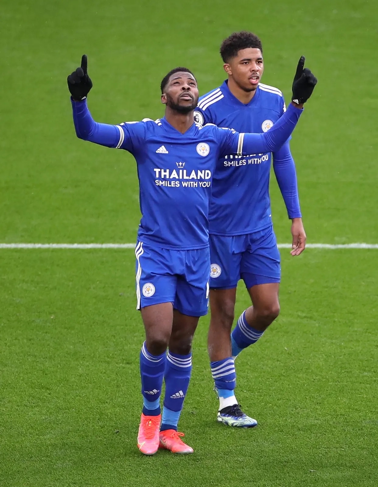 纽卡斯尔主场完胜布莱克本，锁定胜利