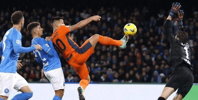 开云体育app-意甲联赛进入激烈争夺阶段，各队竞争激烈