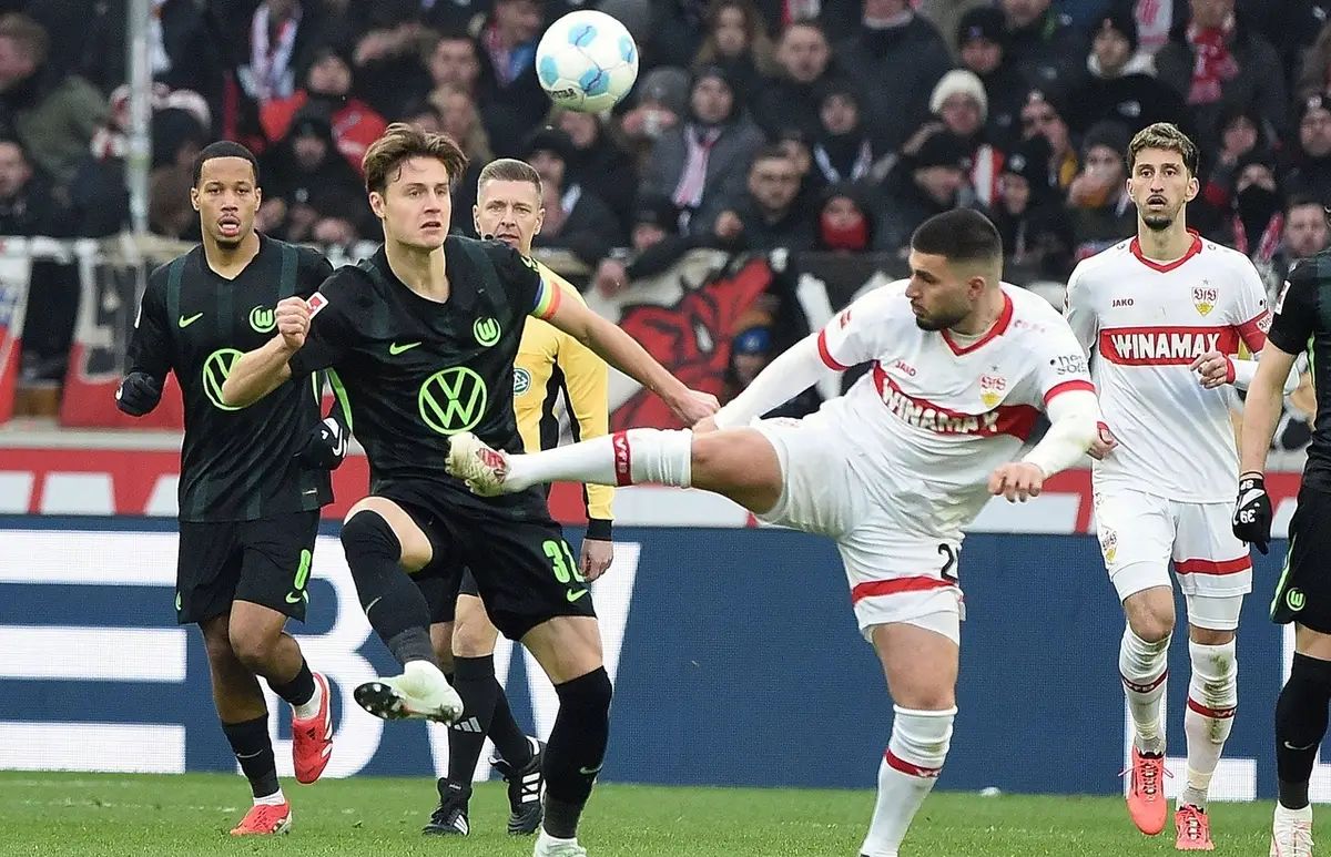 开云平台-关于斯图加特门将表现出色，助球队逃离降级区的信息