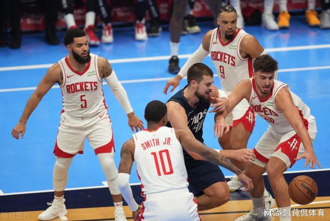 开云官网-乔治再砍+带领快船队战胜公牛队的简单介绍