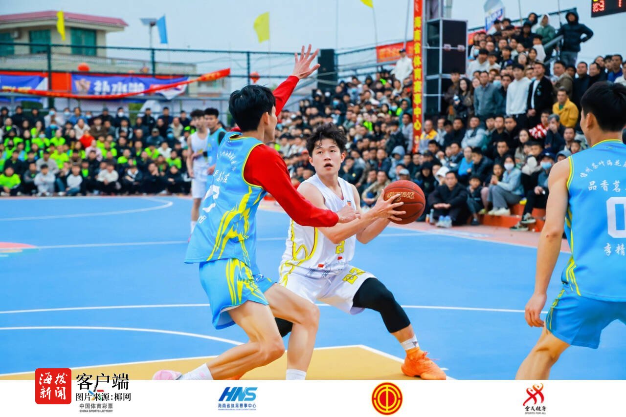 开云体育app-海南队在球场上展现出扎实的技术