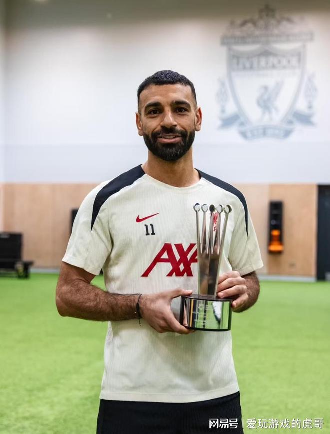 欧洲球员荣膺最佳球员奖，赛季表现惊艳的简单介绍