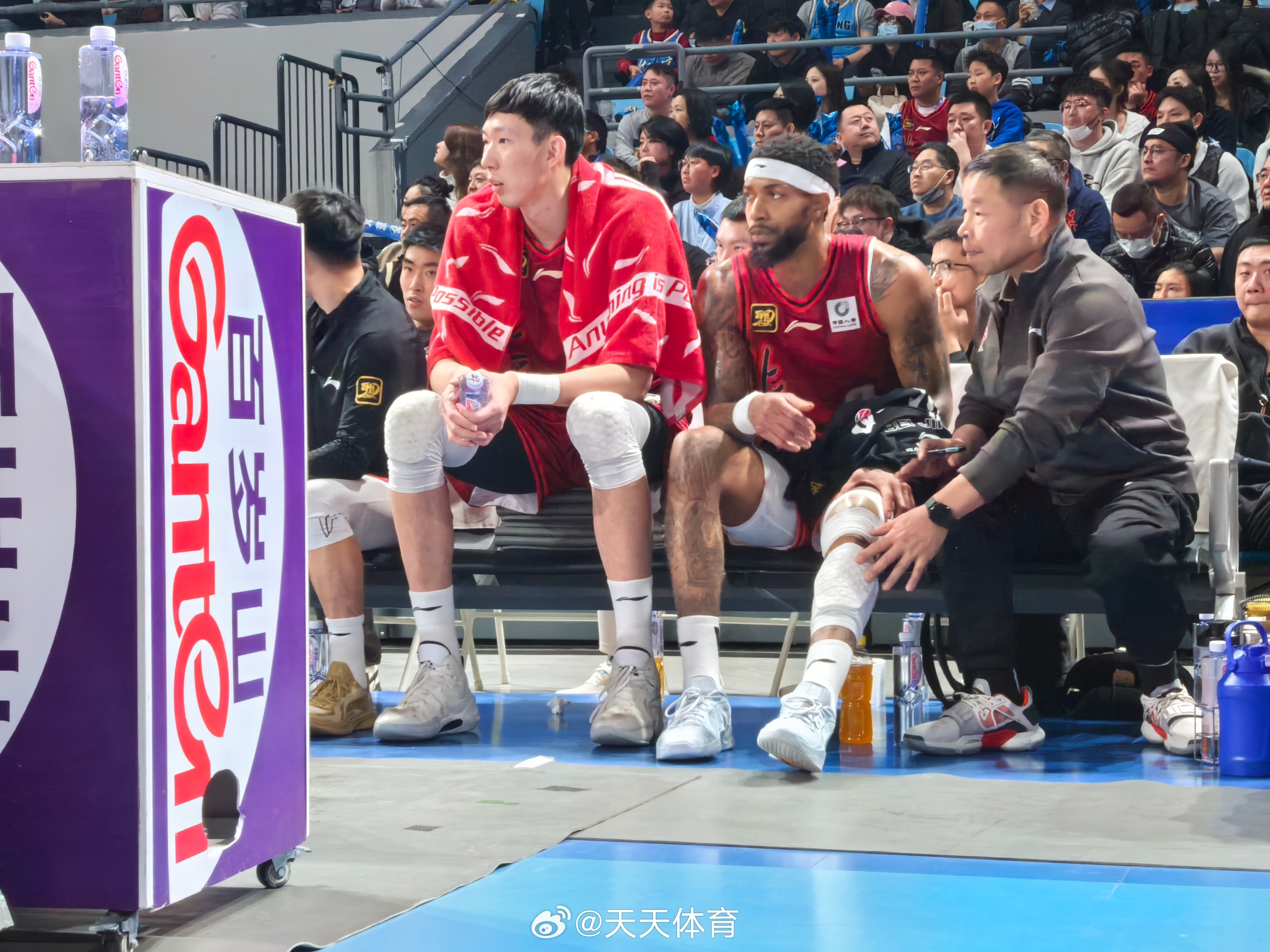 开云体育app-关于球员伤情令球队揪心，下轮比赛备战艰难的信息