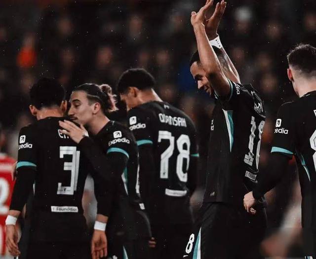 关于阿森纳连胜不止,瓦伦西亚追赶步伐的信息 关于阿森纳连胜不止,瓦伦西亚追赶步伐的信息