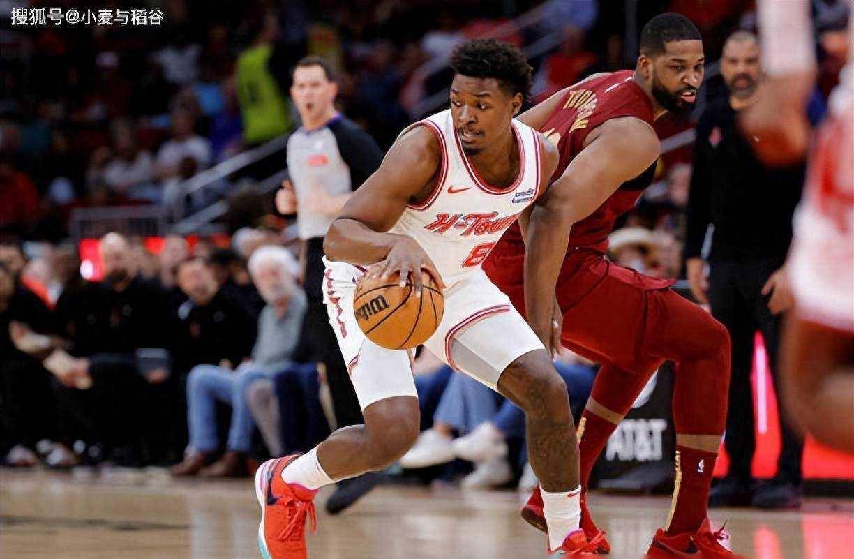 开云体育在线-关于火箭队锋线火力全开，主场大胜强敌太阳的信息