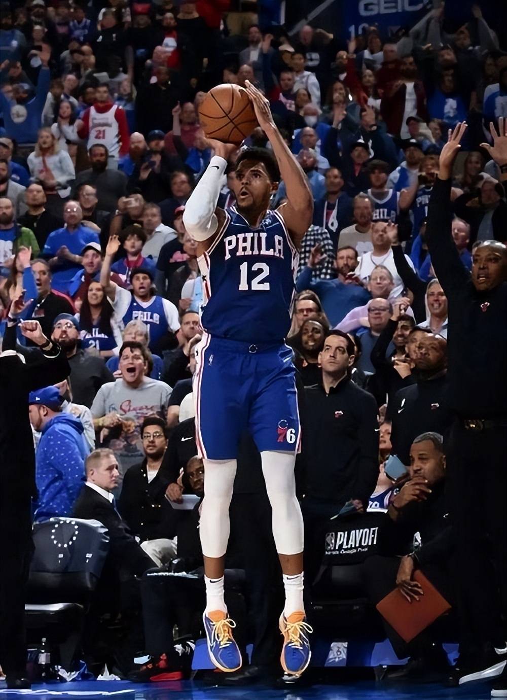 活塞队关键球员回归后状态反复,影响战绩 活塞队关键球员回归后状态反复,影响战绩