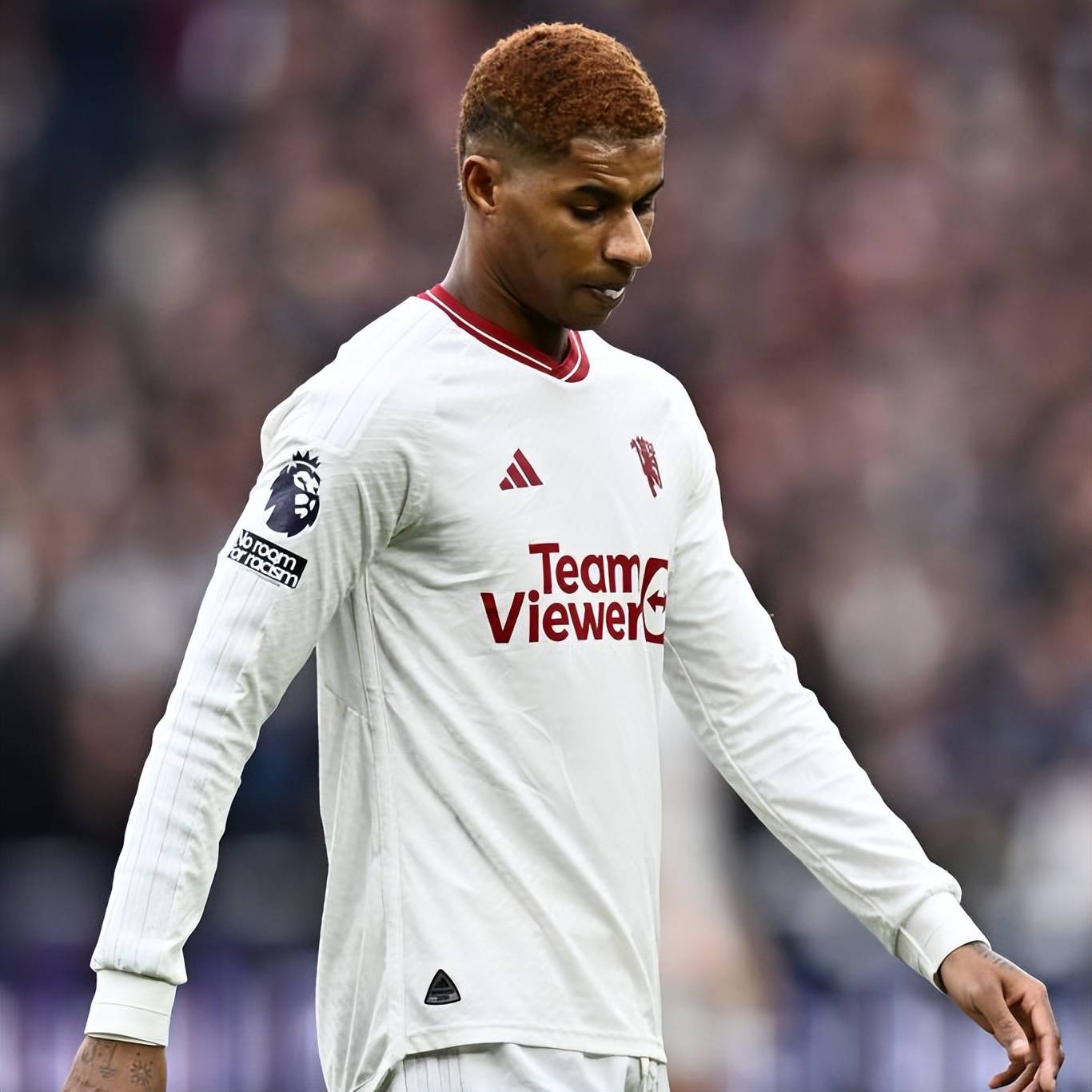 开云体育官方网站-曼联逆转获胜，拉什福德实力再现，球迷喜出望外