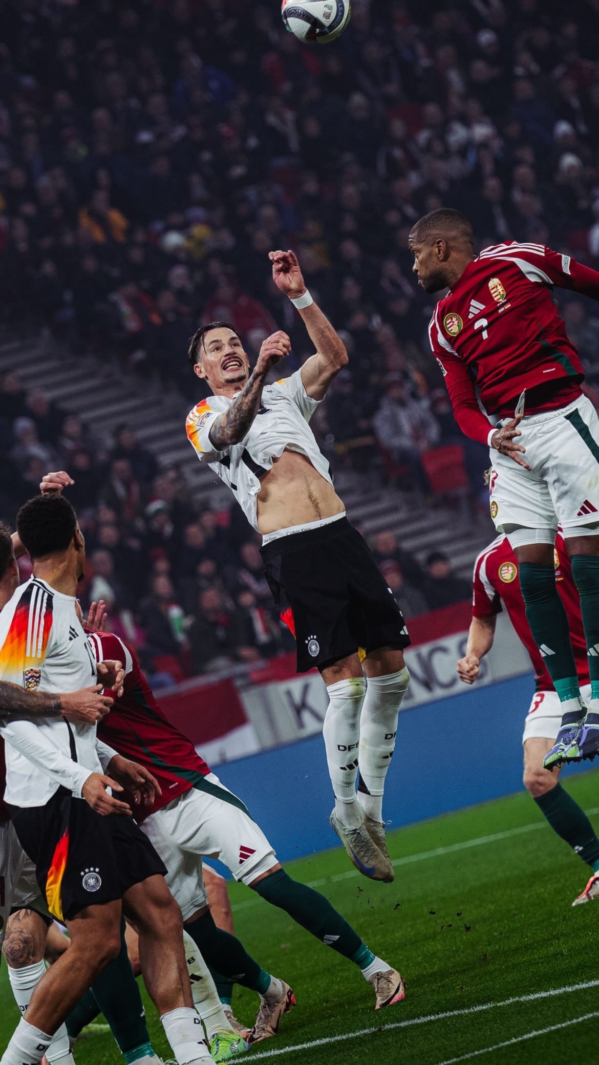 关于匈牙利队挺进八强,欧洲足球赛惊喜表现的信息 关于匈牙利队挺进八强,欧洲足球赛惊喜表现的信息