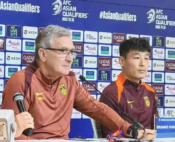 关于国家队备战世预赛,球队士气高涨的信息 关于国家队备战世预赛,球队士气高涨的信息