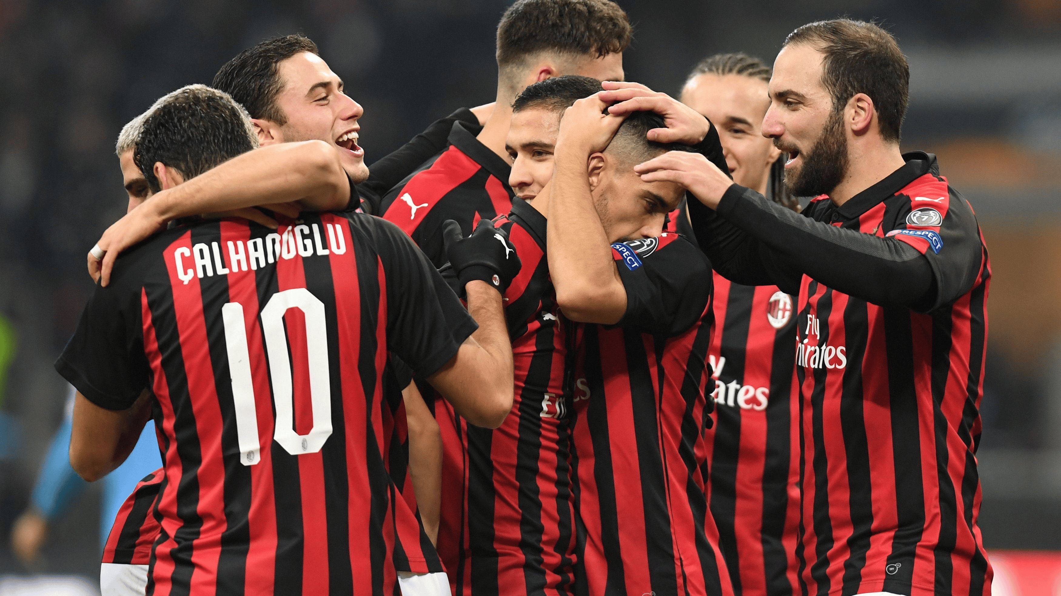 AC米兰连胜六场，傲视意甲榜首