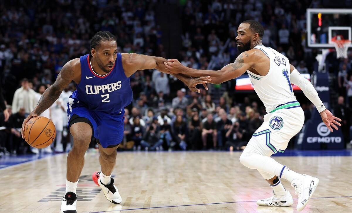 快船队在NBA比赛中表现抢眼 快船队在NBA比赛中表现抢眼