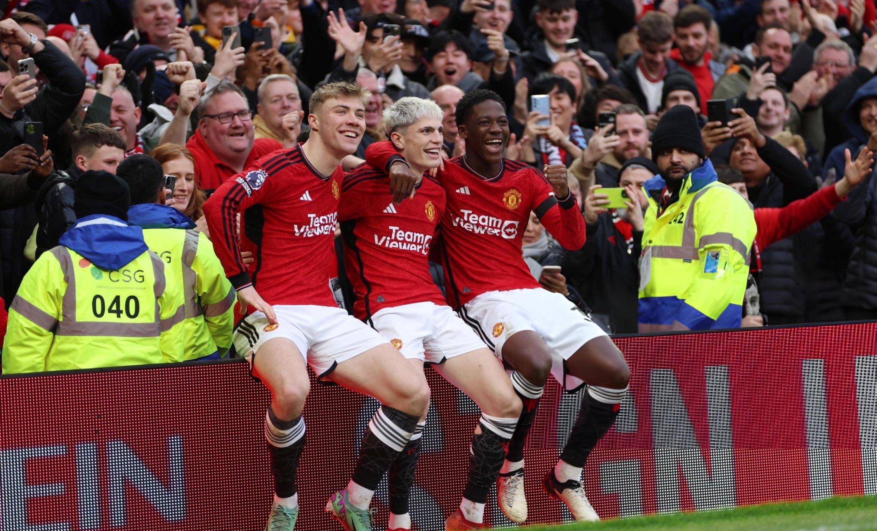 开云体育中国-包含热刺连胜阻遏曼联反弹，保持前四位置的词条