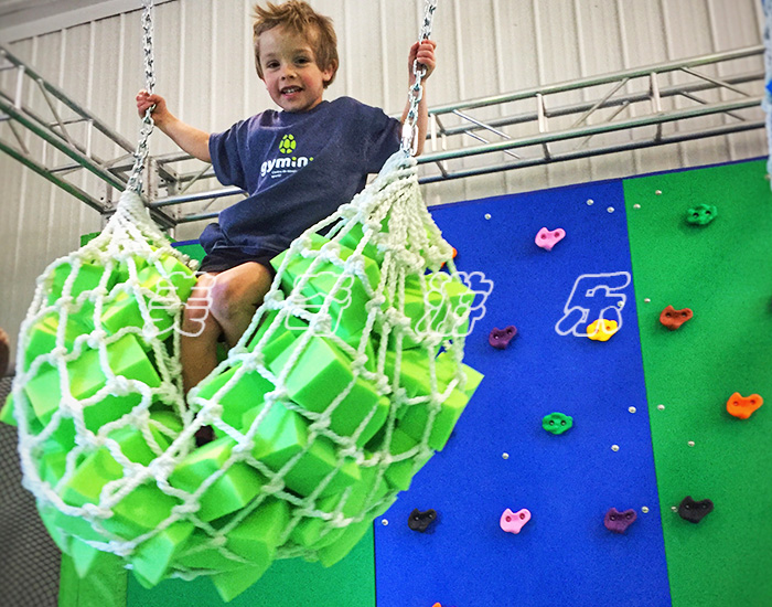 开云体育平台APP-加拿大选手在蹦床比赛中展现出色