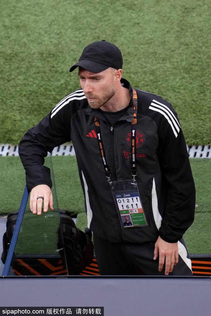 开云下载-热刺主教练全面考察战术，球队实力逐渐提升