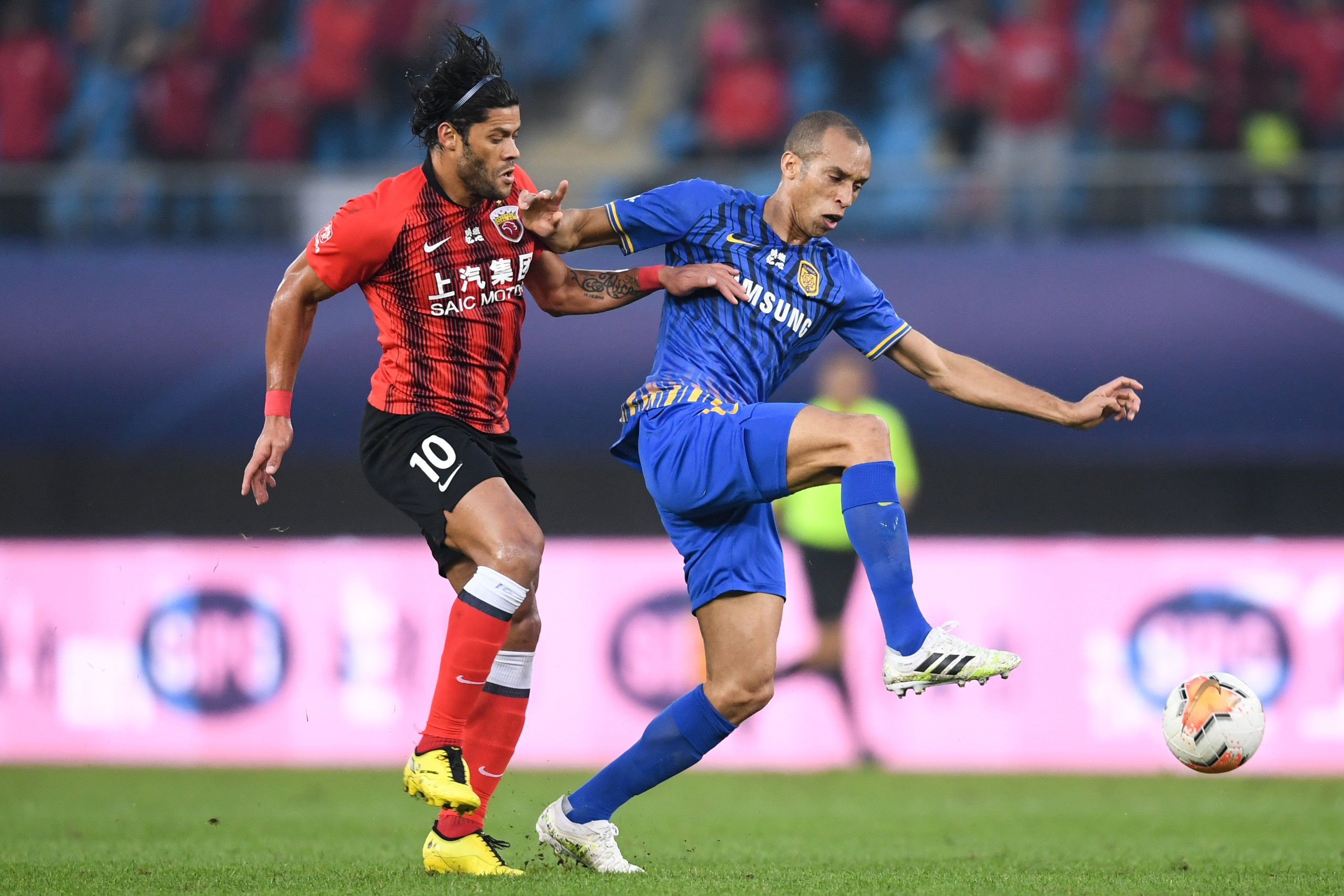 江苏苏宁奋起直追，最终取得胜利的简单介绍