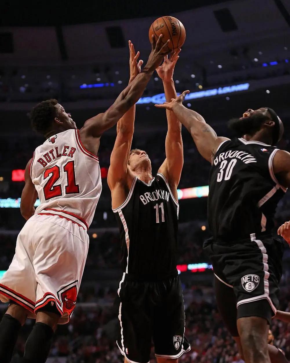 公牛惨败对手，陷入低谷