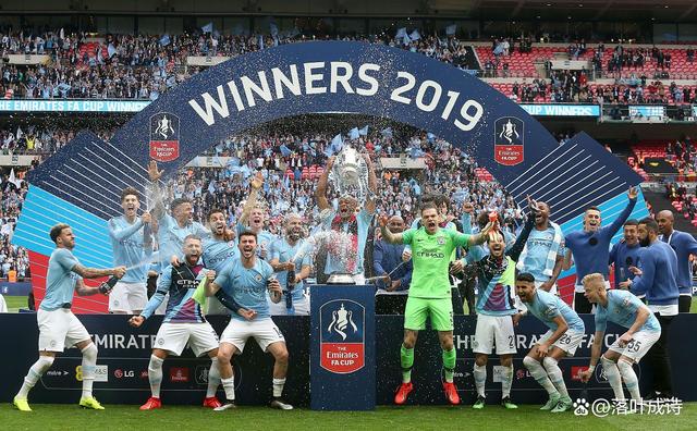 开云下载-包含欧洲足球超级联赛：利物浦对阵切尔西的激烈对决的词条