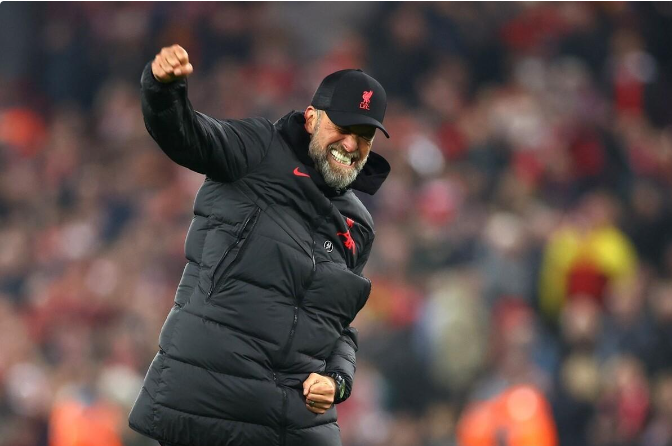 切尔西肆意进攻,场上精彩纷呈 切尔西肆意进攻,场上精彩纷呈