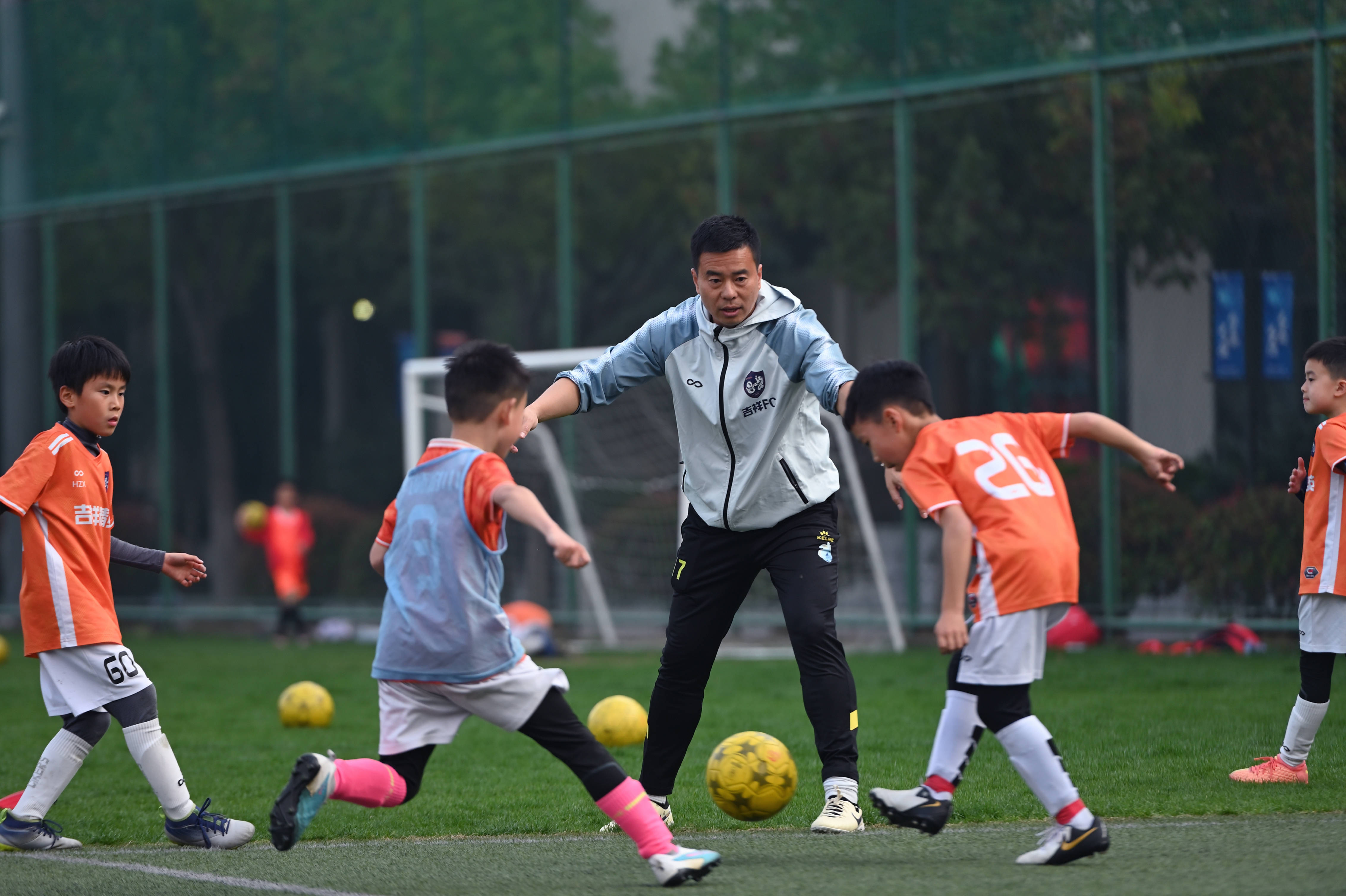 开云体育官方网站-精彩的足球风云：球员们的决胜时刻的简单介绍