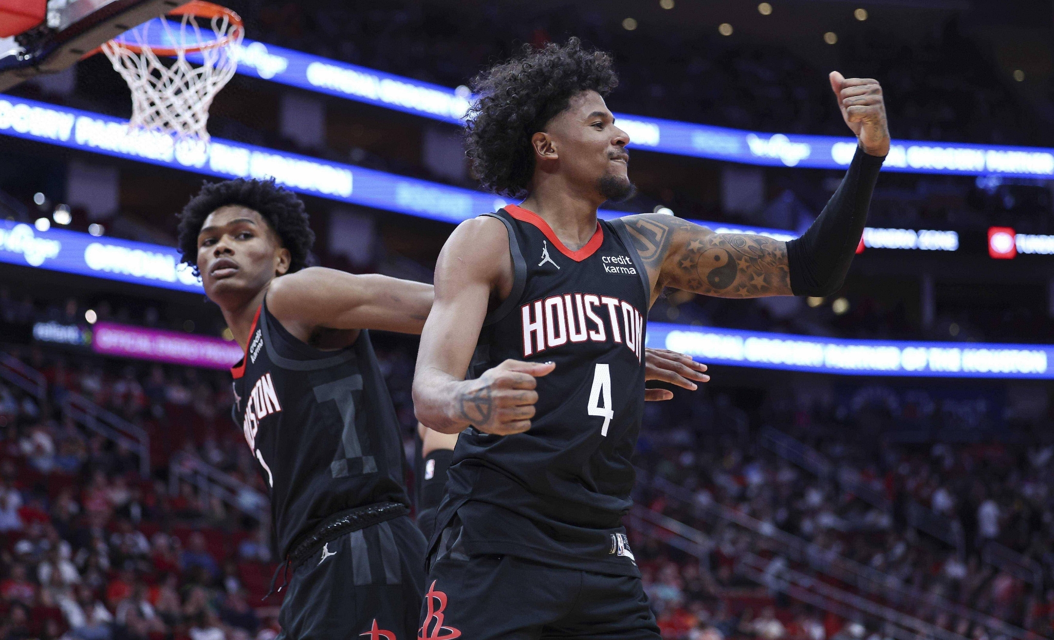 包含太阳大胜灰熊,继续领跑西部的词条 包含太阳大胜灰熊,继续领跑西部的词条