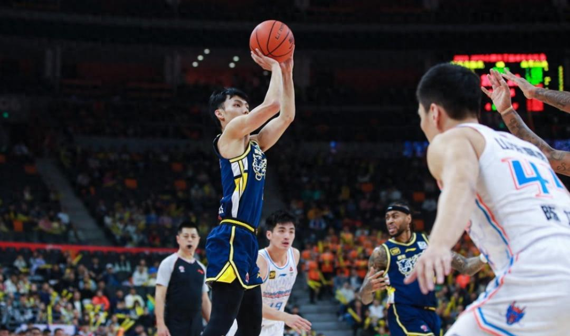 山东男篮逆转赢得湖南,迎来两连胜 山东男篮逆转赢得湖南,迎来两连胜