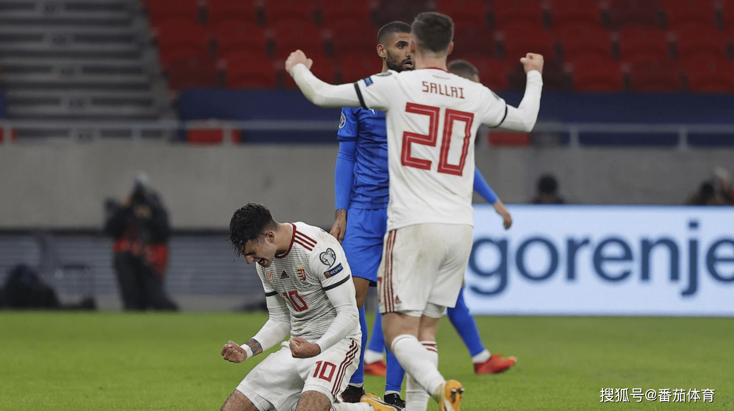 开云APP-纷争不断！欧洲小组赛混战仍在进行