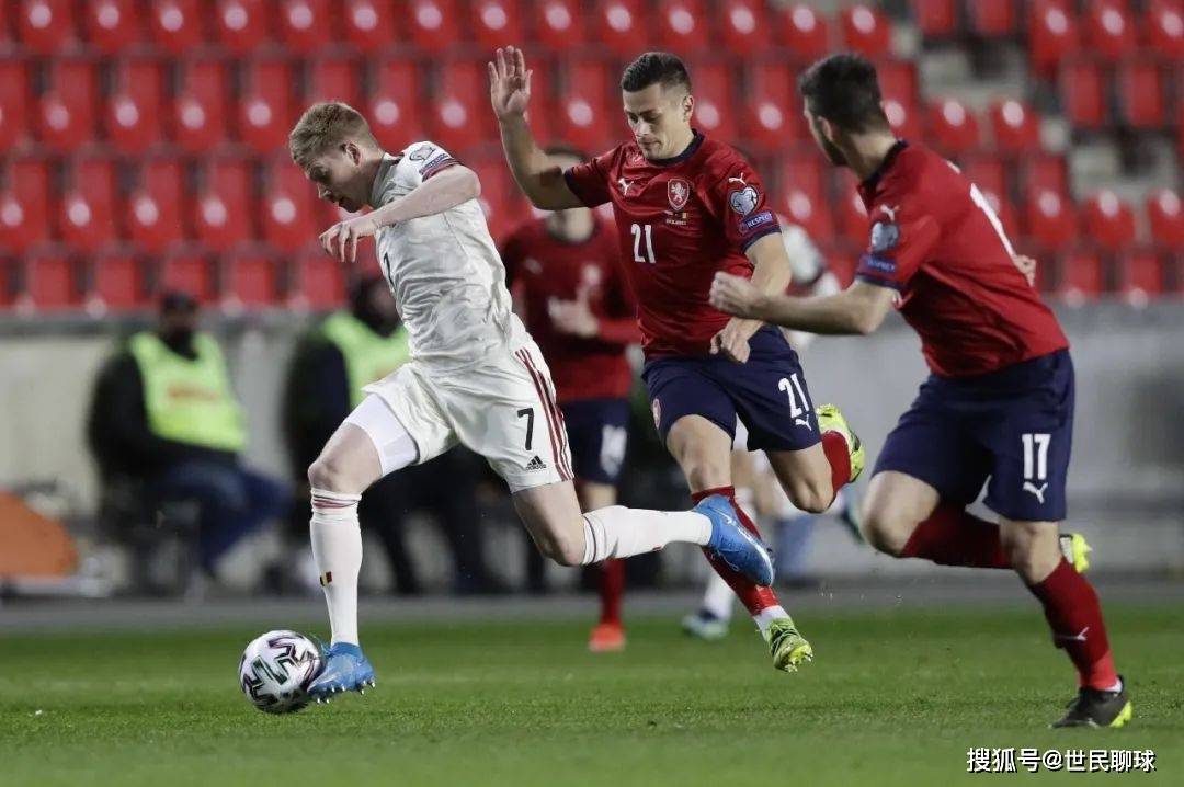 波兰竞技状态火爆,冲击联赛前列 波兰竞技状态火爆,冲击联赛前列