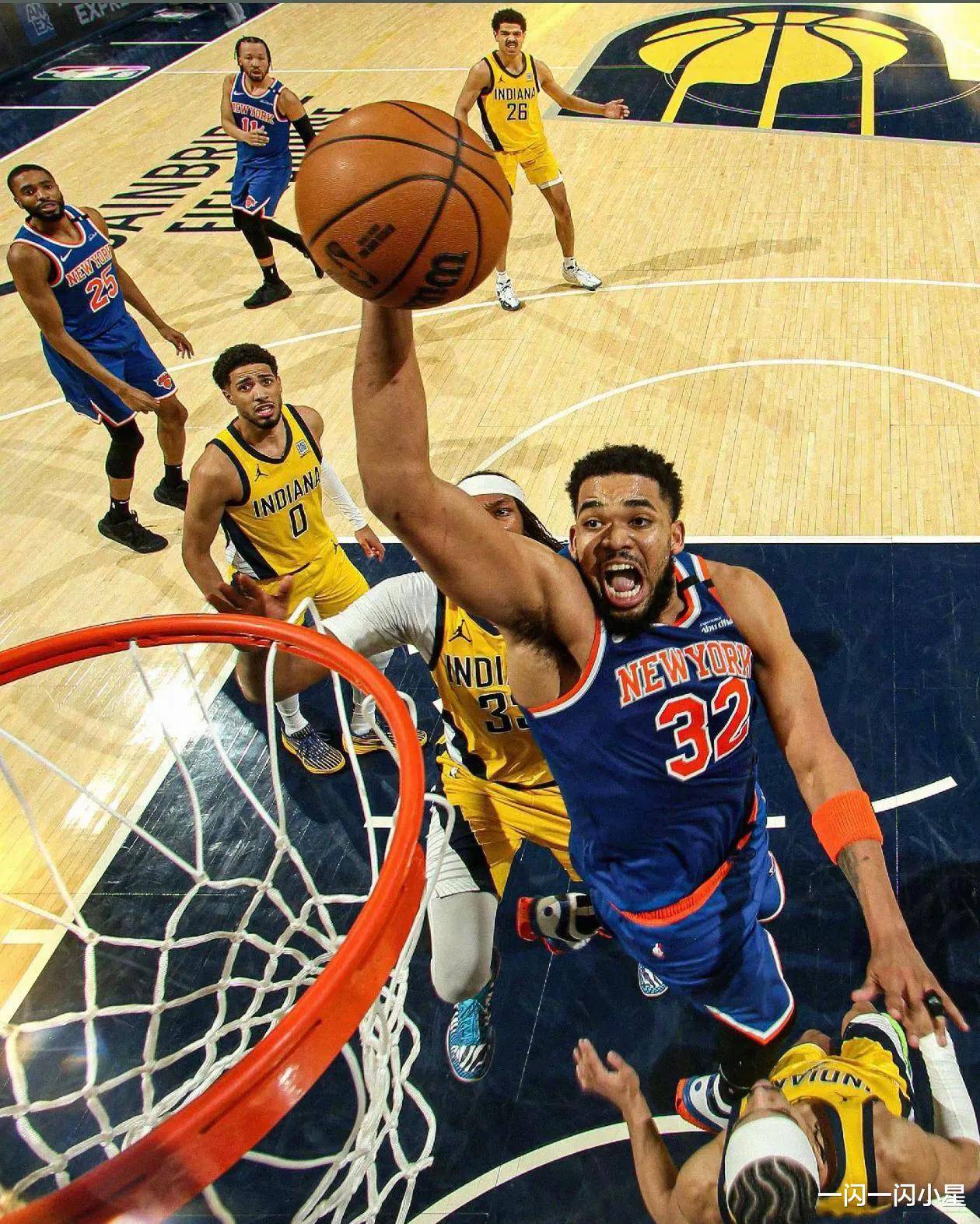 开云体育-尼克斯队后卫受伤！球队气势低迷的简单介绍