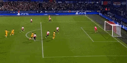 开云体育-包含塞维利亚碾压AC米兰,范佩西高光表现的词条