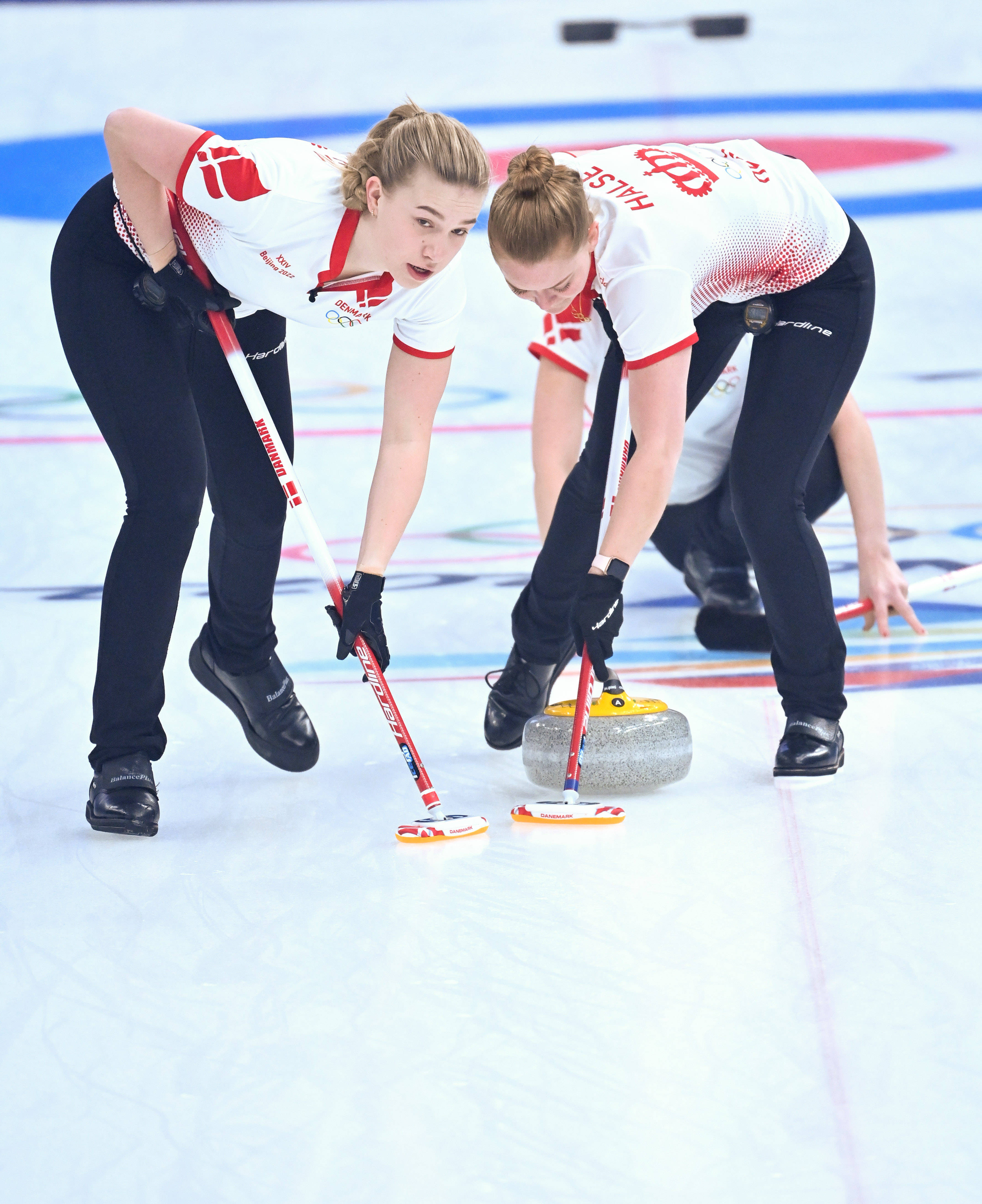 韩国队险胜丹麦队,辛杜惊艳四座 韩国队险胜丹麦队,辛杜惊艳四座